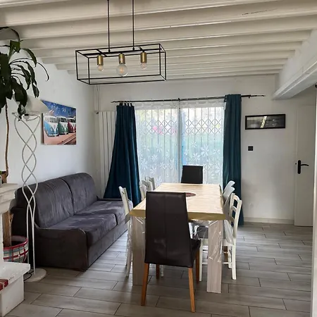 Les Micocouliers - Spacieuse Maison,4chambres ,avec Jardin- Parking -wifi * Béziers